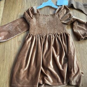 Tahari Brown Puff Sleeve Sundress with Square Neck with matching socks